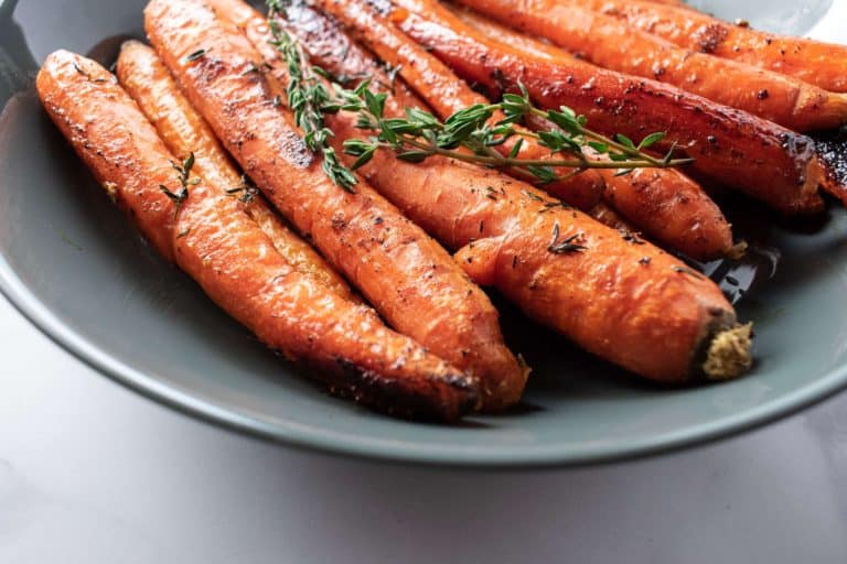Brown Butter & Thyme Roasted Carrots Bite your Cravings