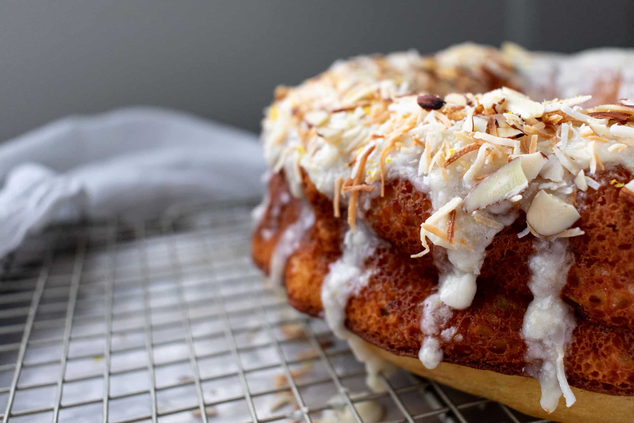 Banana Pineapple Bundt Cake Bite your Cravings